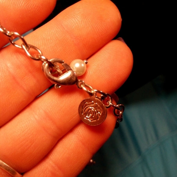 Pastel Blue Cluster Pearl Necklace Statement Necklace for Women - Picture 4 of 4